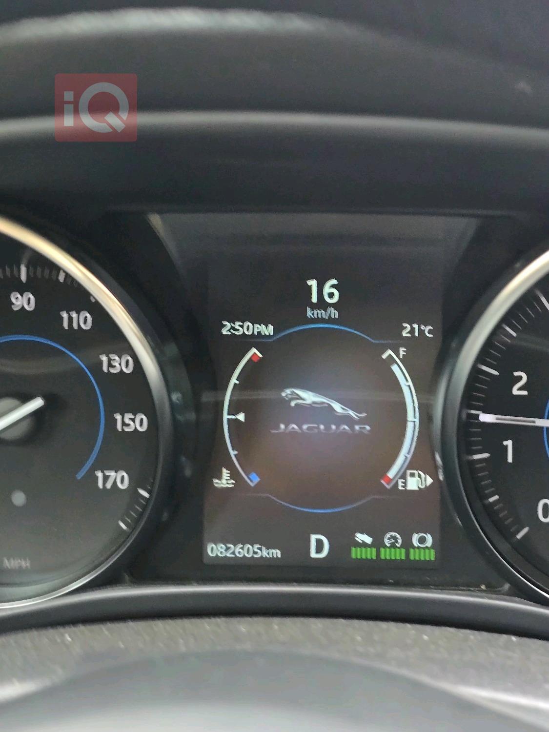 جاكوار XE